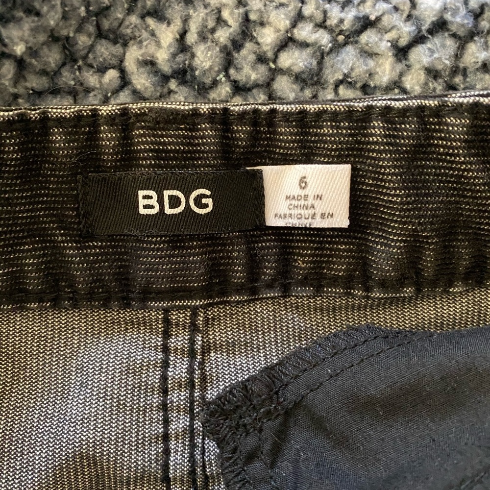 BDG Cord. Black skirt!